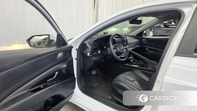 Hyundai Avante Hybrid (CN7) id 4316547 из Кореи 30