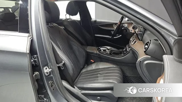 Mercedes-Benz E-Class W213 id 3045426 из Кореи 20