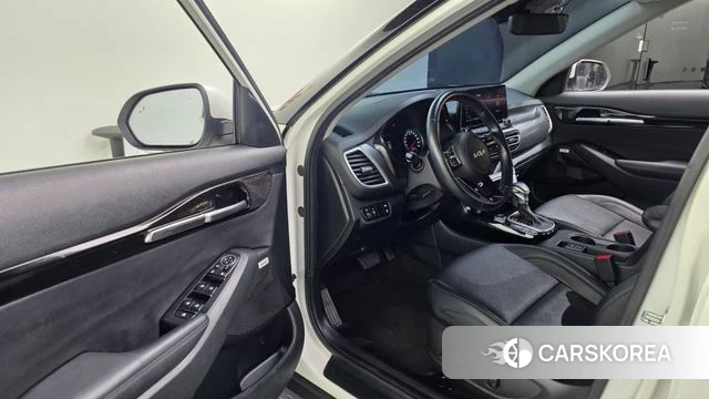 Kia Seltos id 4415439 из Кореи 35
