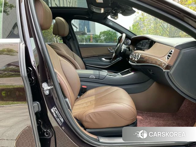 Mercedes-Benz S-class id 4209601 из Китая 24