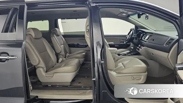 Kia The New Carnival id 3013879 из Кореи 20