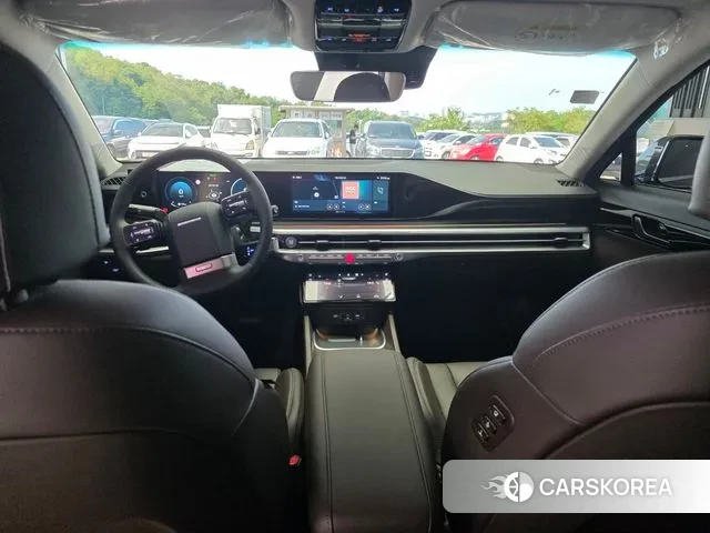 Hyundai Grandeur (GN7) id 2984053 из Кореи 15