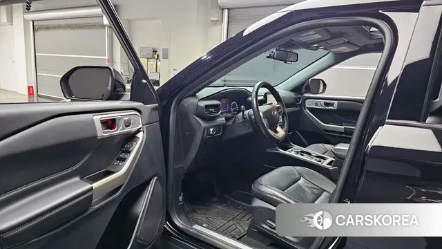 Ford Explorer 6th Generation id 3343990 из Кореи 20