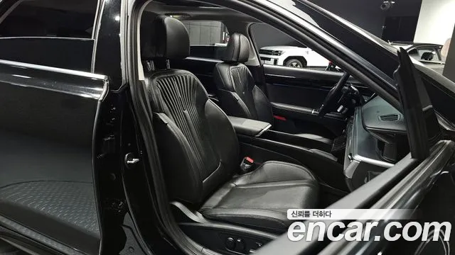 Hyundai Grandeur Hybrid (GN7) id 2810633 из Кореи 20