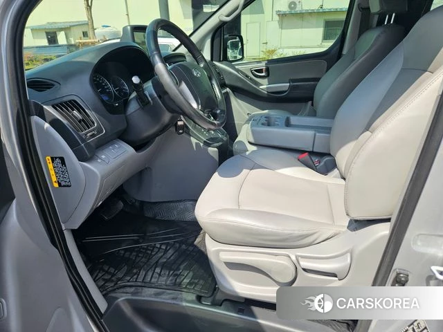 Hyundai The New Grand Starex id 4642158 из Кореи 16