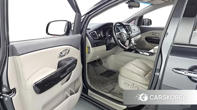 Kia The New Carnival id 3060788 из Кореи 20