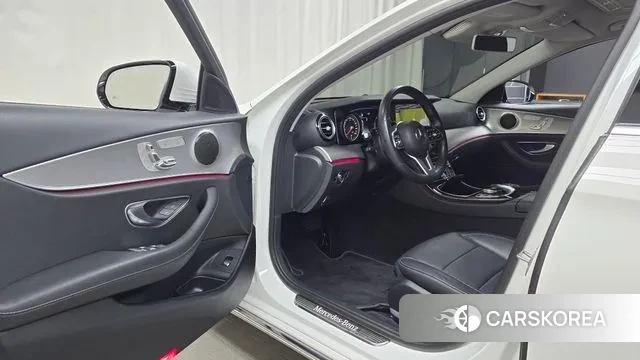 Mercedes-Benz E-Class W213 id 3687200 из Кореи 20