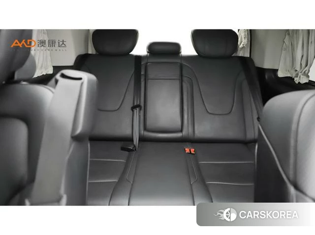 Mercedes-Benz V-class id 4257674 из Китая 10