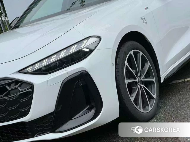 Audi A5L id 4278602 из Китая 40