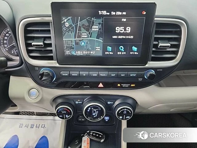 Hyundai Venue id 4384443 из Кореи 19