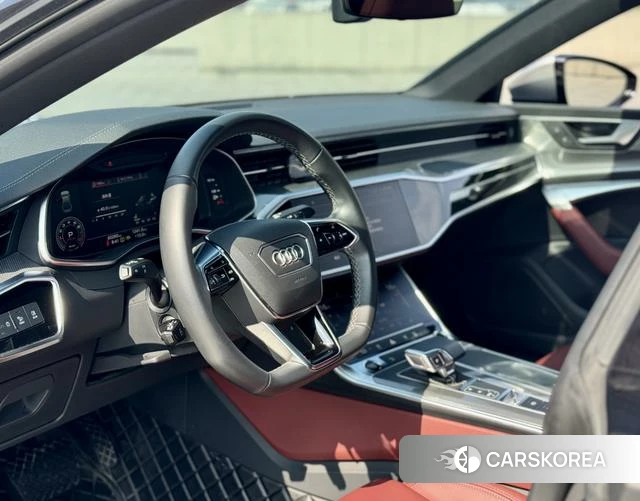 Audi A7L id 4272791 из Китая 10