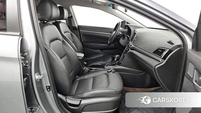 Hyundai Avante AD id 2977270 из Кореи 20