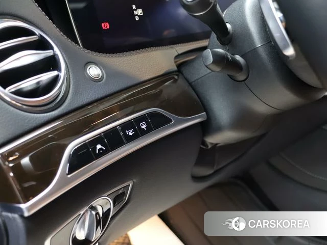 Mercedes-Benz Maybach S-class id 4366177 из Китая 28