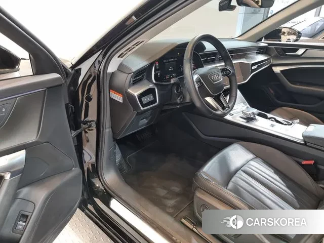 Audi A6 (C8) id 3770386 из Кореи 20