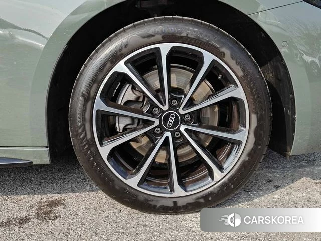 Audi A5L id 4239760 из Китая 20