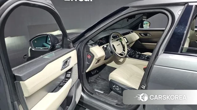 Land Rover Range Rover Velar id 3429354 из Кореи 20