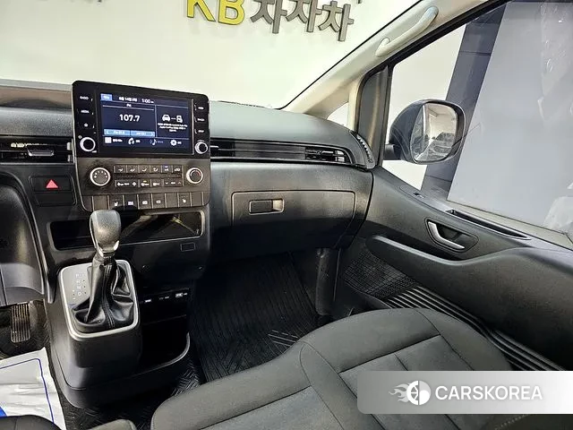 Hyundai Staria id 3037437 из Кореи 20