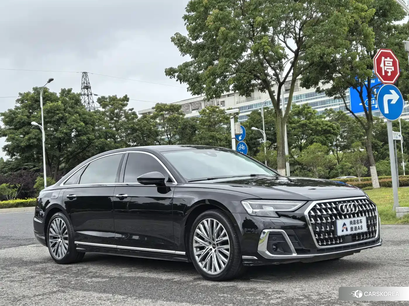 Audi A8 id 4578223 из Китая 17