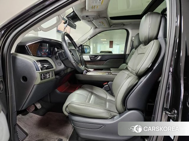 Lincoln Navigator 4th generation id 4579454 из Кореи 20
