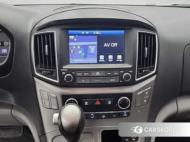 Hyundai The New Grand Starex id 3661599 из Кореи 18