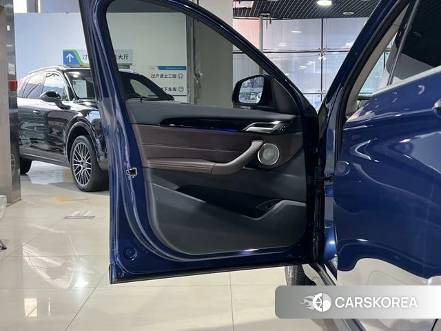 BMW X1 id 4257307 из Китая 26