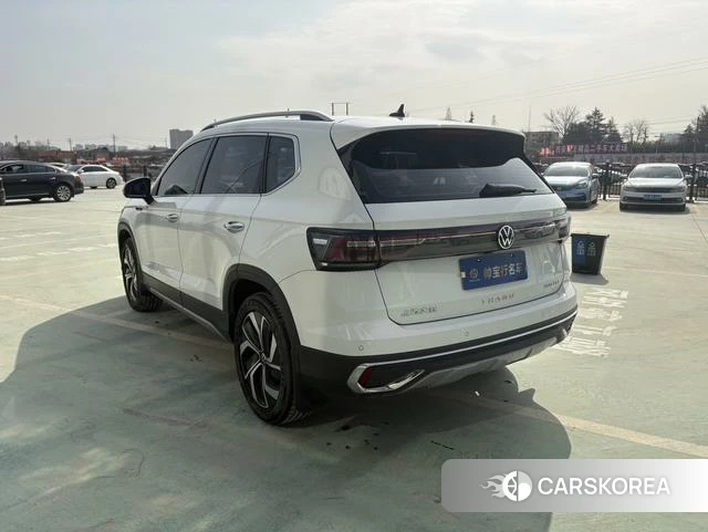 Volkswagen Tuyue id 4259575 из Китая 10