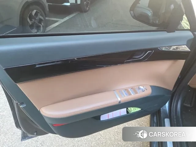 Hyundai Grandeur Hybrid (GN7) id 3457250 из Кореи 11