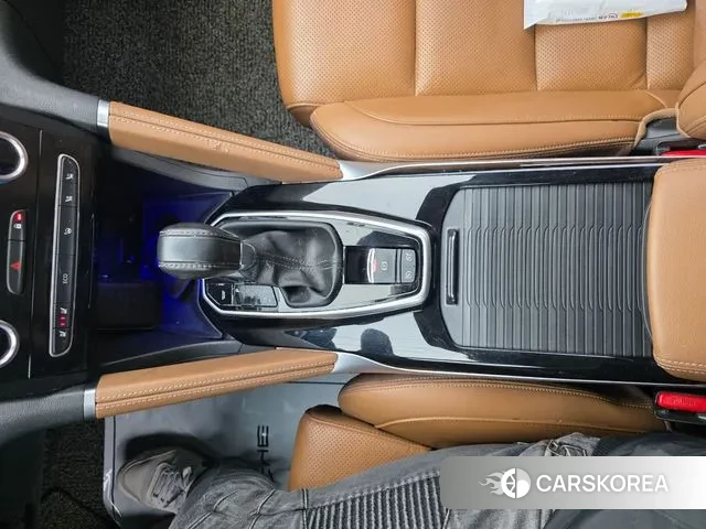 Renault Korea (Samsung) The New QM6 id 3747368 из Кореи 17