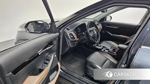 Kia Seltos id 3703388 из Кореи 20