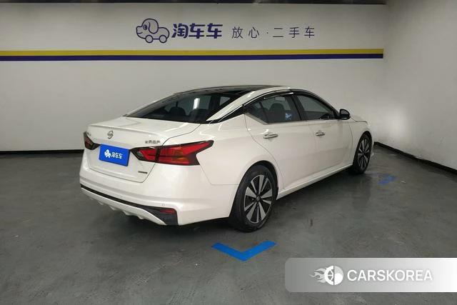 Nissan Teana id 4320951 из Китая 17