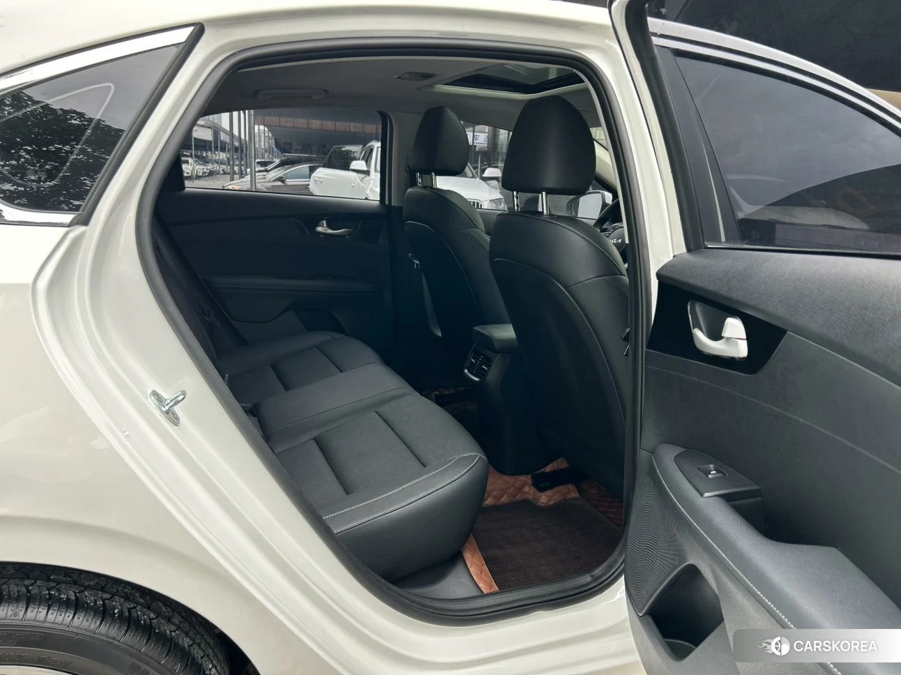 Kia K3 id 4461931 из Китая 17