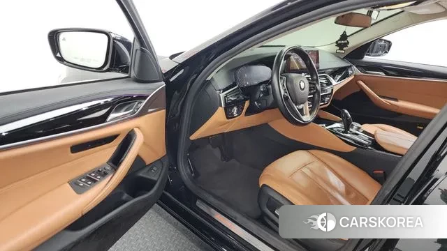 BMW 5 Series (G30) id 3494050 из Кореи 20