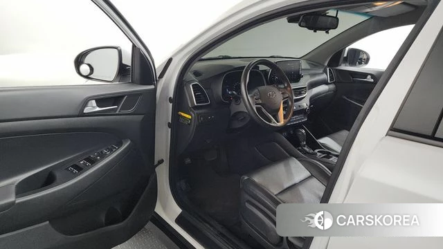 Hyundai All New Tucson id 4203679 из Кореи 33