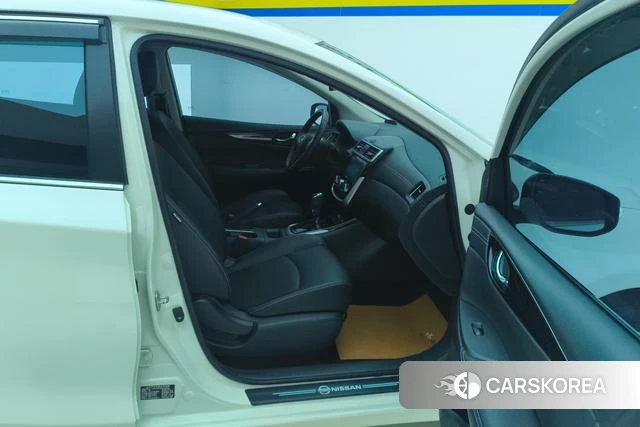 Nissan TIIDA id 3939475 из Китая 17