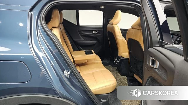 Volvo XC40 id 4534925 из Кореи 37
