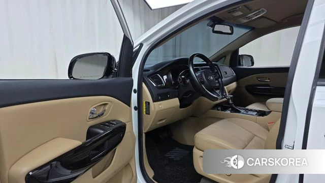 Kia The New Carnival id 4755423 из Кореи 20