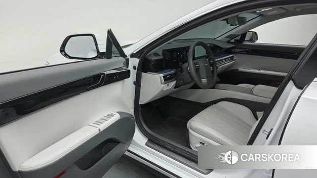 Hyundai Grandeur (GN7) id 4443525 из Кореи 20