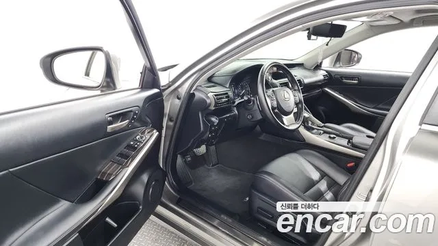 Lexus New IS300 id 2912714 из Кореи 20