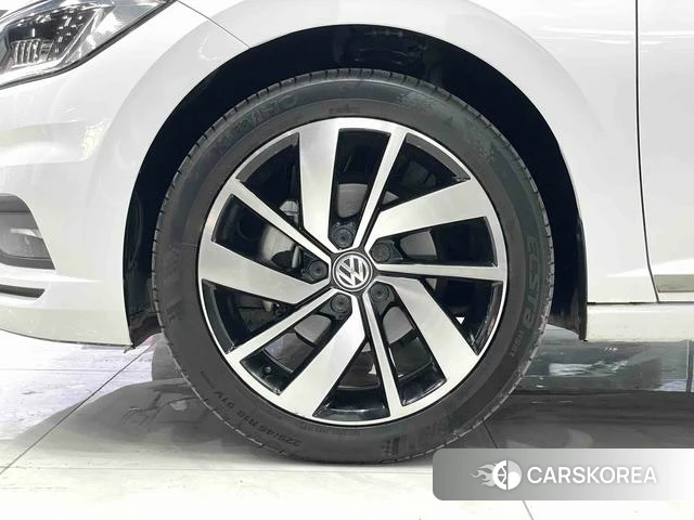Volkswagen Sagitar id 4353628 из Китая 20