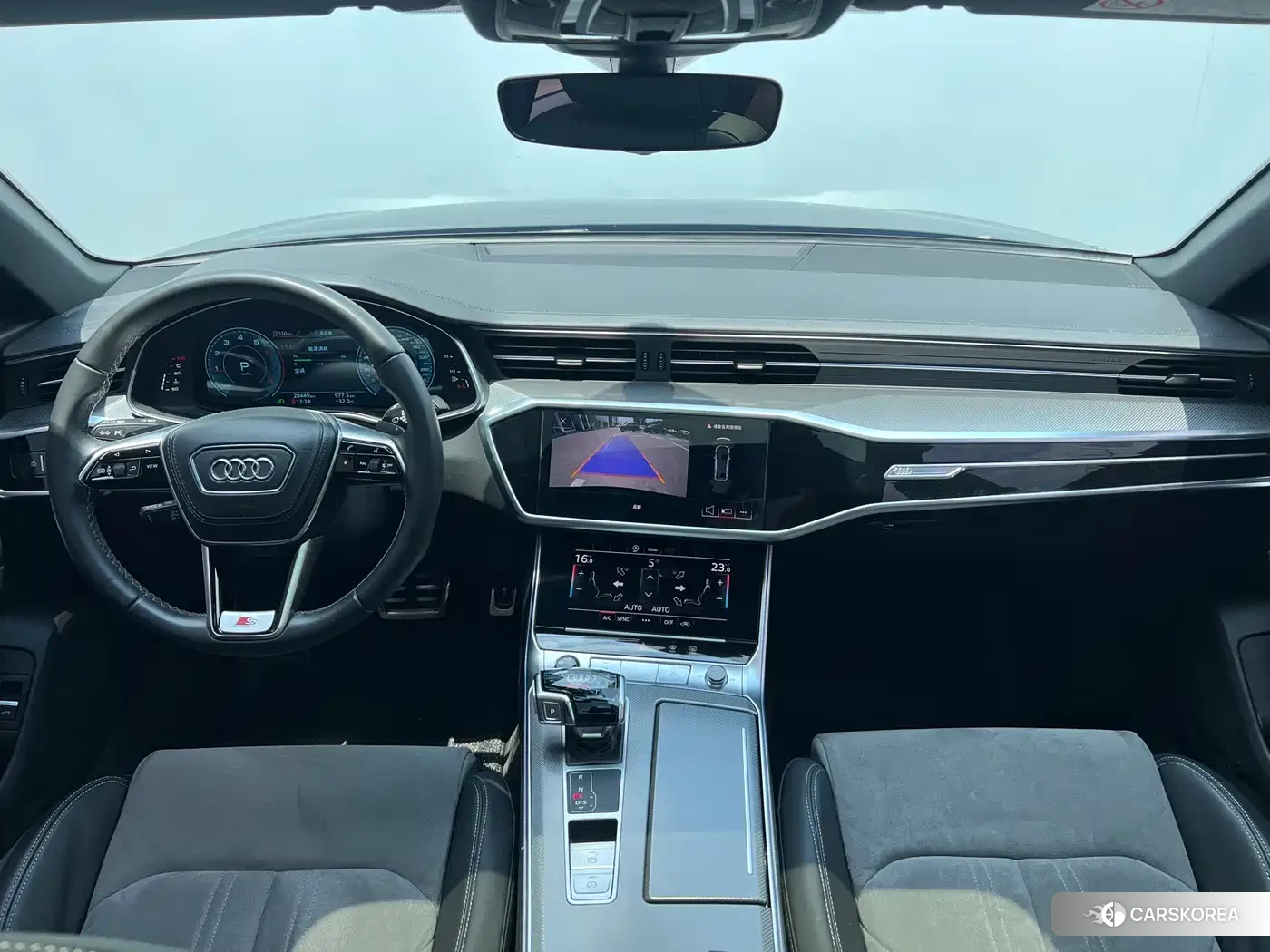 Audi A6L id 4578222 из Китая 15