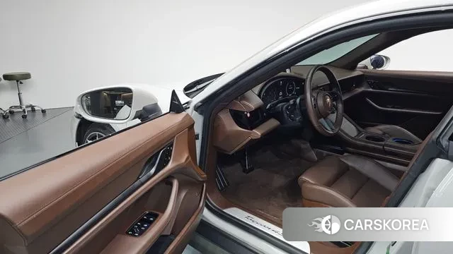 Porsche Taycan id 3365355 из Кореи 20