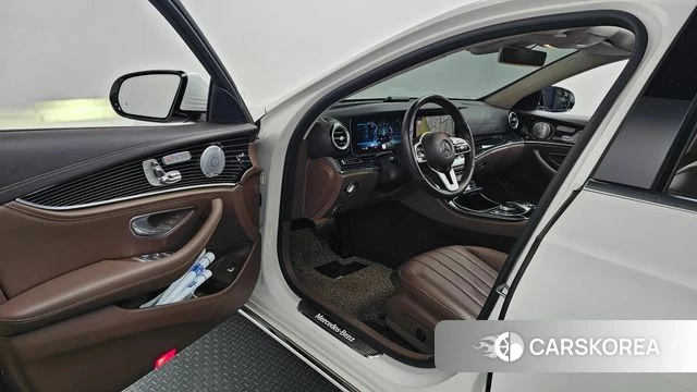 Mercedes-Benz E-Class W213 id 3942385 из Кореи 20