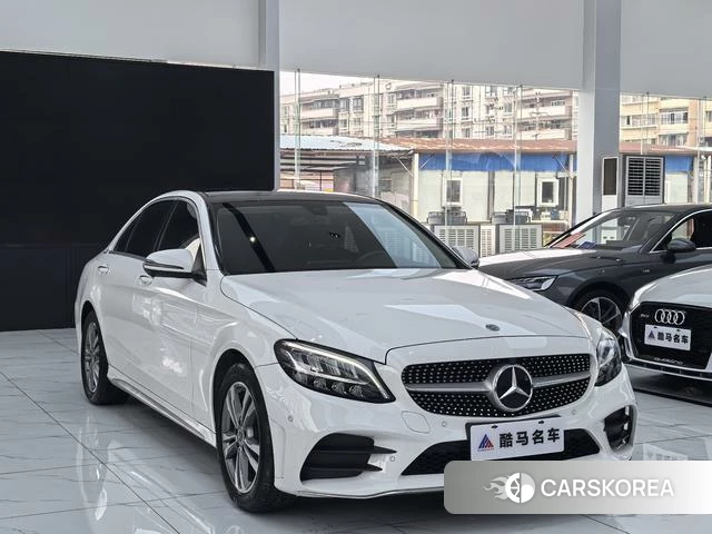 Mercedes-Benz Class C id 4300824 из Китая 15