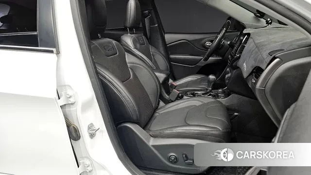 Jeep Cherokee (KL) id 3672017 из Кореи 20