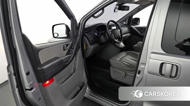 Hyundai The New Grand Starex id 4727764 из Кореи 30