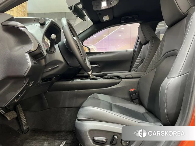 Lexus UX id 4329075 из Китая 19