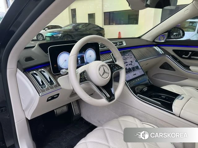 Mercedes-Benz Maybach S-class id 4240075 из Китая 32