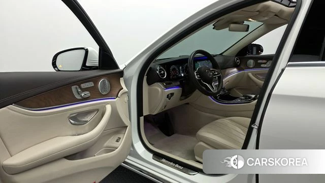 Mercedes-Benz E-Class W213 id 4339335 из Кореи 30