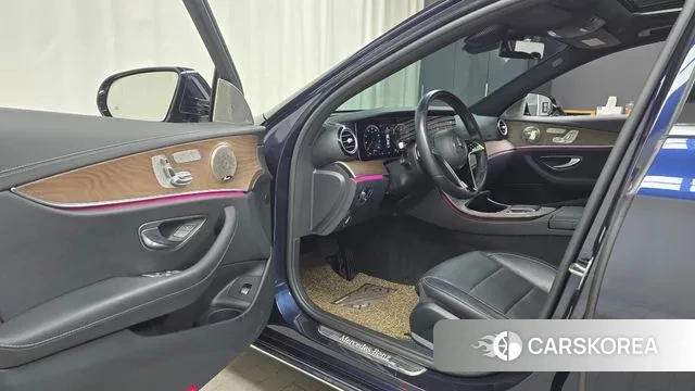 Mercedes-Benz E-Class W213 id 3735422 из Кореи 20