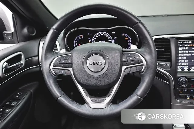 Jeep Grand Cherokee id 3779016 из Кореи 18